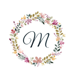 Abecedario Floral en Acuarela "M"– Elegancia y naturaleza en cada letra